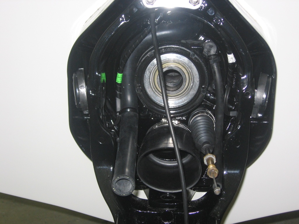 Bravo 3 Speedo Hose Routing Bell Housing